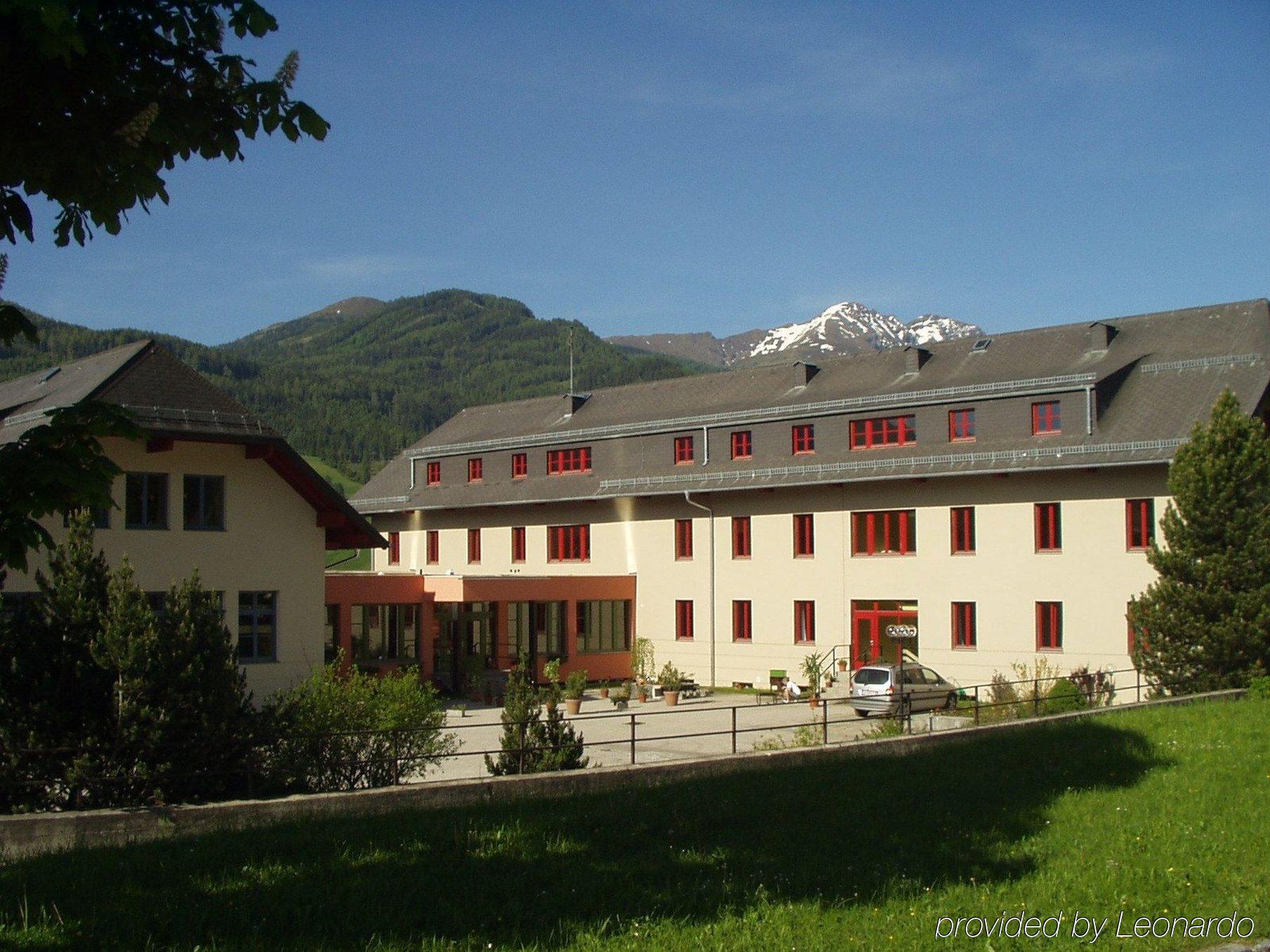 Jufa Hotel St Michael Im Lungau Sankt Michael im Lungau Exterior foto